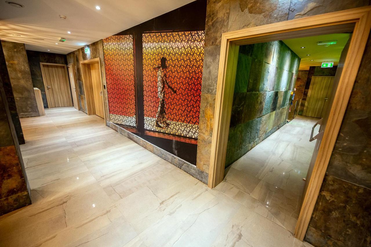 Allure Healthy Hotel & Spa Eger Exterior photo